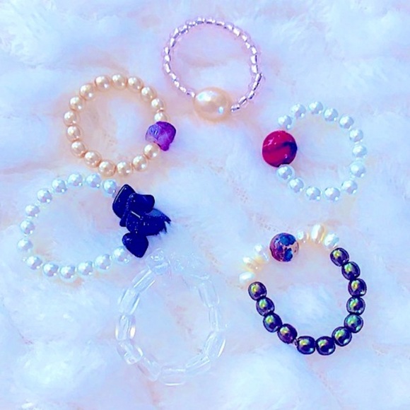 🆕Stylish _CHIC Stretchy Stackable Fashion Rings, Handcrafted By @soul_embellish - Picture 12 of 16